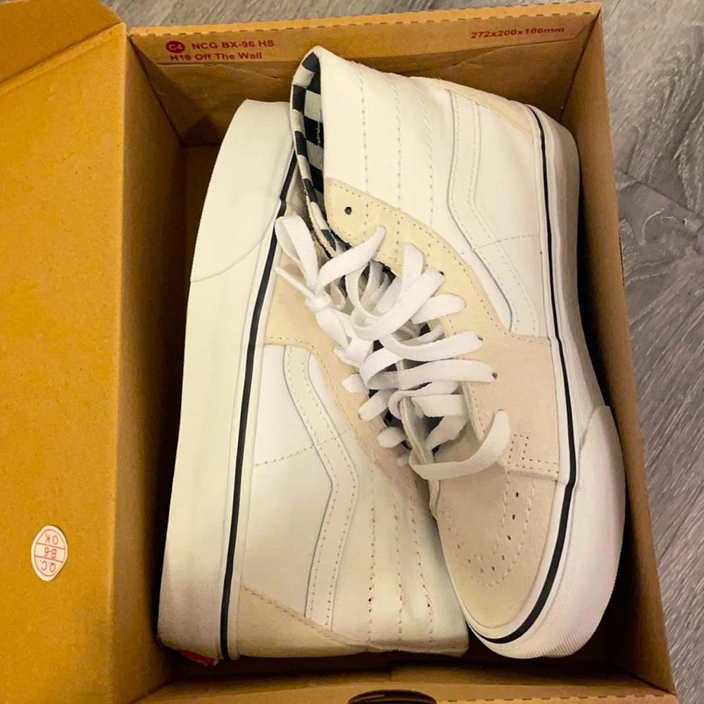 COPY - Vans hightop